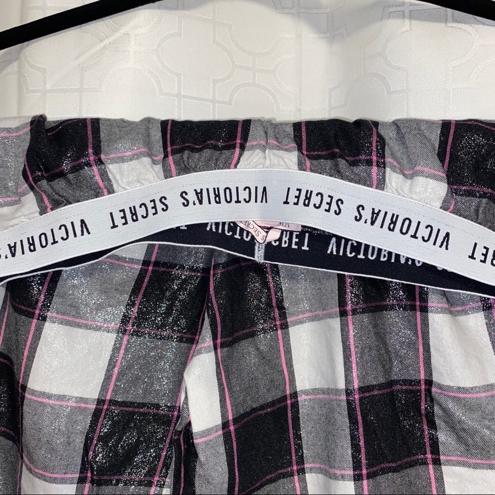 NWOT Victoria’s Secret cuffed plaid sparkly pjs - Picture 4 of 4